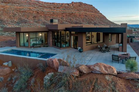Desert Home In Salt Lake City Utah By Mcquay Architects