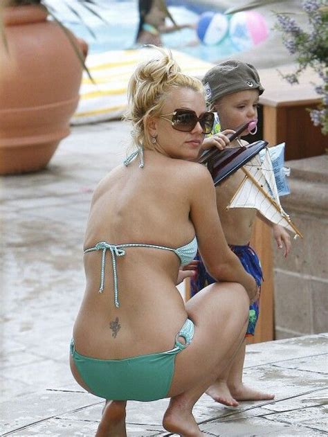 Britney Spears Tattoo Britney Spears Bikini Camillus 90s Trends