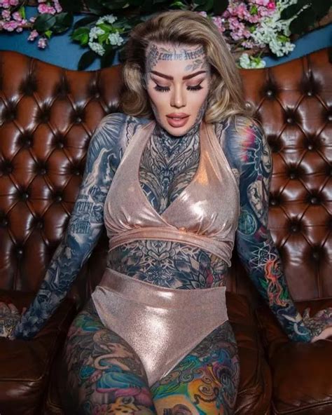 Britain S Most Tattooed Woman Gets Vagina Tattooed And Posts Intimate Footage Daily Star