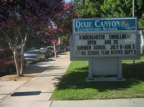 Van nuys' finest florists and flowers. The Neighborhood Project: Sherman Oaks | The neighbourhood ...