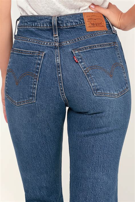 levi s wedgie straight medium wash jeans high rise jeans