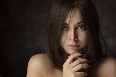 Portrait Model Violetta Photo By Maxim Maximov Portrait Beauty Girl Portrait Inspiration