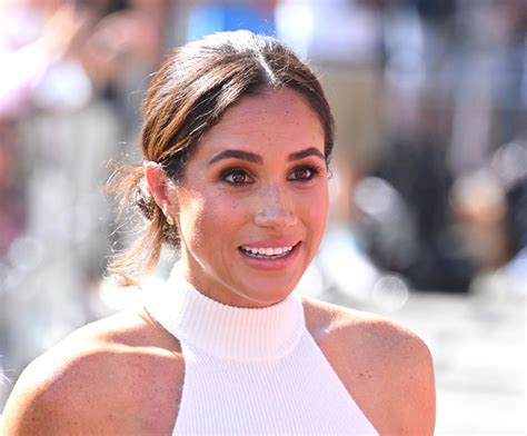 Meghan Markle Touched Princess Dianas Gravestone And ‘asked For Clarity And Guidance According