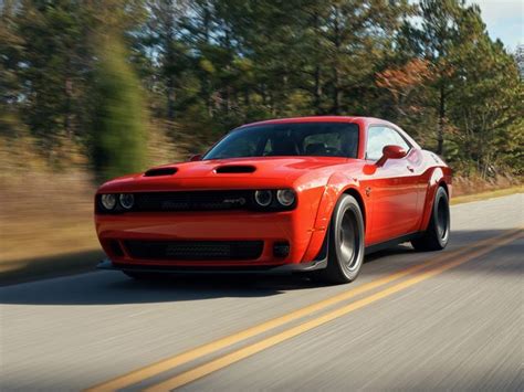 Review The Dodge Challenger Srt Hellcat Redeye Is An Intoxicating