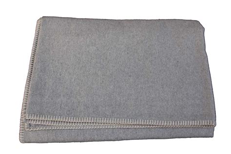 David fussenegger decke kuscheldecke plaid wohndecke lieblingsplatz 150 x 200 cm. David Fussenegger Decke Sylt hellgrau 140x200