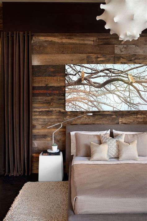 Trend Alert Master Bedrooms With Reclaimed Wood Walls