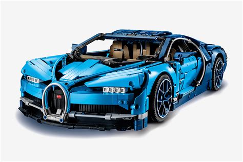 The lego technic™ bugatti chiron meets the original chiron at the french luxury brand's headquarters in molsheim, where the super sports the lego technic™ bugatti chiron set comes packed in an exclusive box and includes a 'coffee table' style collectors booklet with comprehensive. Lego Technic 2018 Bugatti Chiron | HiConsumption