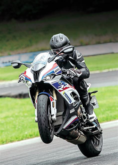 As one of the most finely crafted and technologically sophisticated motorcycles in its segment, the s 1000 rr has a lot to live up to, particularly as its european and japanese competition continues to advance. 2020 BMW S 1000 RR M SPORT | Pocketmags.com