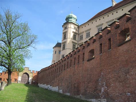 See 281 reviews, articles, and 301 photos of monument of the wawel dragon, ranked no.55 on tripadvisor among 374 attractions in krakow. Our Polish Adventure: Krakow: Wawel castle