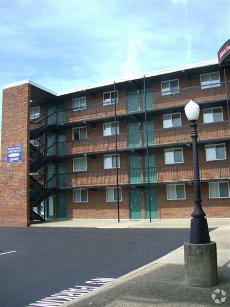 Search for apartments using the #1 site. Heather House Rentals - Louisville, KY | Apartments.com
