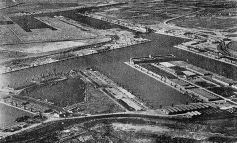 Longshore Soldiers Army Port Battalions In Wwii Docks In Wwii Antwerp