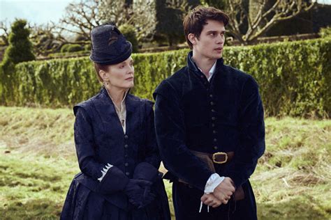 Q A Julianne Moore And Nicholas Galitzine Set Out To Seduce A King In