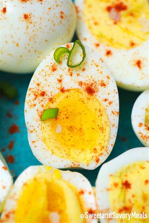 How To Make Hard Boiled Eggs Video Sweet And Savory Meals