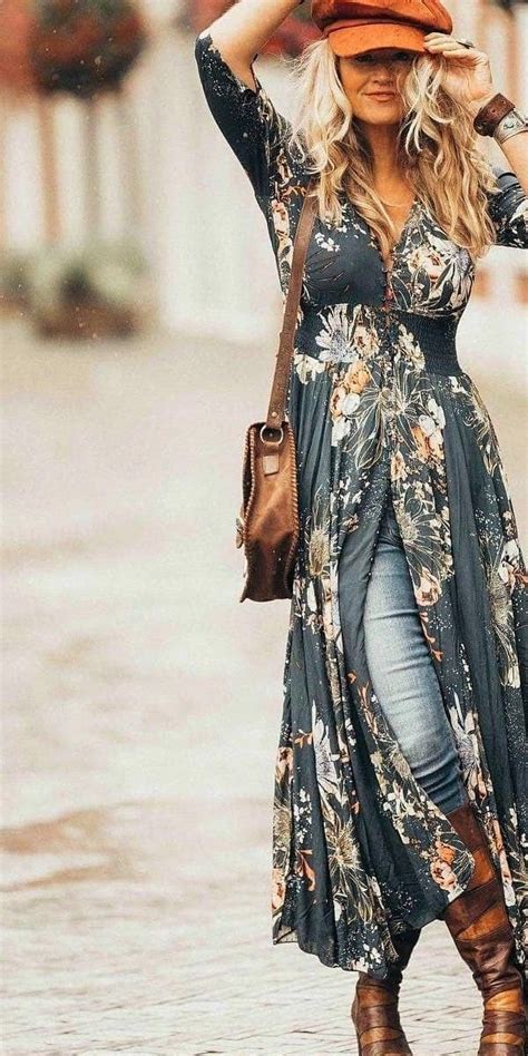 the trendy boho outfits that always look fantastic bohofashionhippie in 2020 casual boho