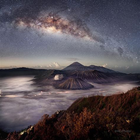 Milky Way Over Mt Bromo Using Sony A7iii Mountains At Night Milky
