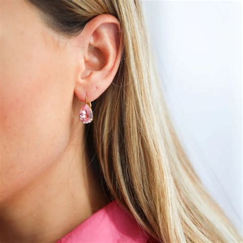 Caroline Svedbom Mini Drop Clasp Earrings Light Rose Guldplätering Nyheter