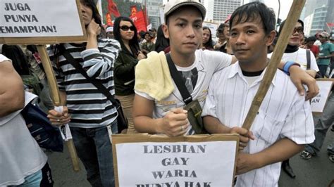 Politisasi Isu Lgbt Di Balik Pembahasan Ruu Kuhp Bbc News Indonesia