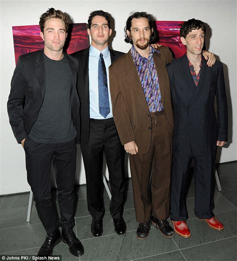 ¿cuánto Mide Robert Pattinson Real Height