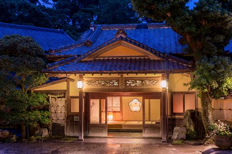 11 Top Japan Hotels Traditional Ryokan Onsen Retreats And Arty Resorts