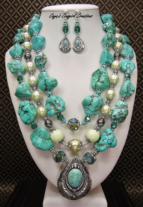 HOWLITE TURQUOISE STATEMENT Necklace Cowgirl Western Necklace