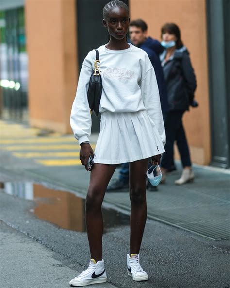 How To Style A Tennis Skirt Like A Fashion Pro In 2022 Purewow
