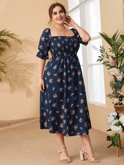 SHEIN Plus Square Neck Shirred Waist Ditsy Floral Milkmaid Dress