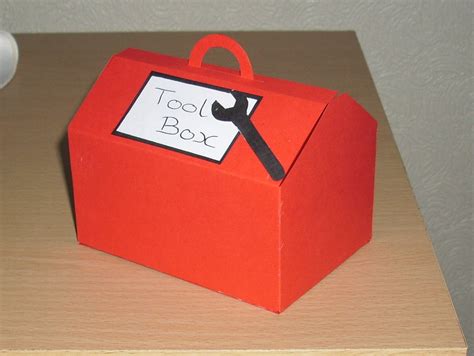 Free printable bonbon box template that can be great for a unique gift. Free Printables Paper Toolbox Template | Box template ...