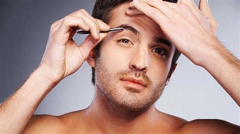 O Ultimage Guide To Men S Eyebrow Grooming Carlos Ramirez