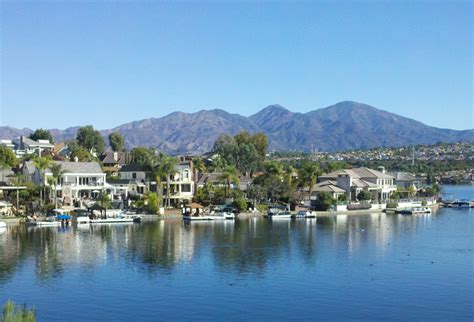 Waterfront Homes On Lake Mission Viejo