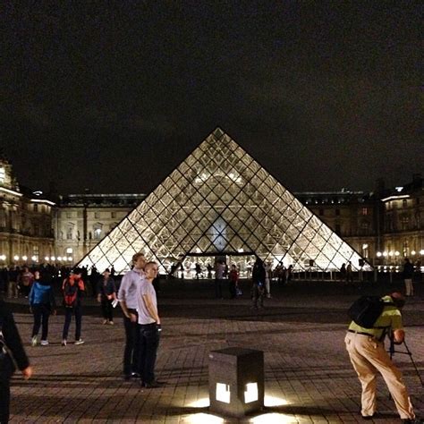 the louvre pyramid by i m pei 1989 architecture archd… flickr