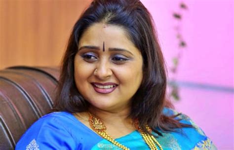 malavika avinash wiki bio age husband salary photos video ig fb tw