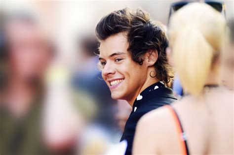 Refine your search for louis tomlinson wallpaper. Louis Tomlinson Wallpapers High Resolution and Quality ...