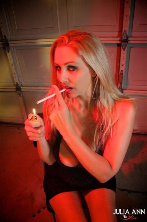 Julia Ann Gives A Smoking Hot Blowjob Porn Pictures Xxx Photos Sex