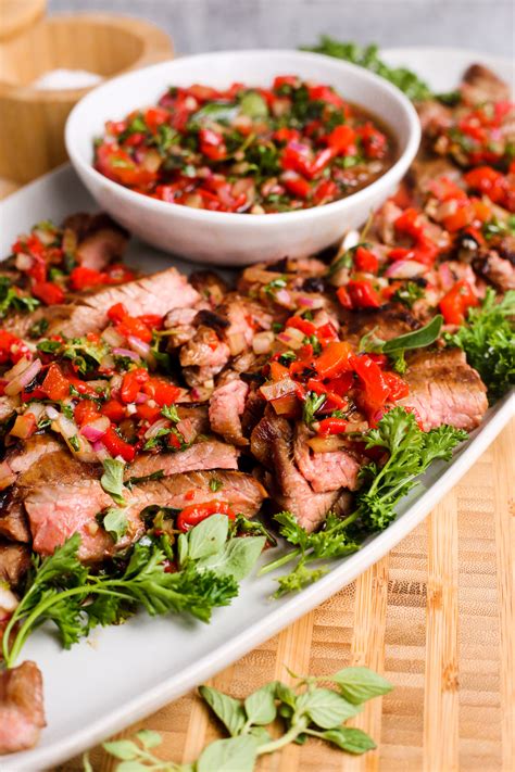 Skirt Steak with Roasted Red Pepper Relish