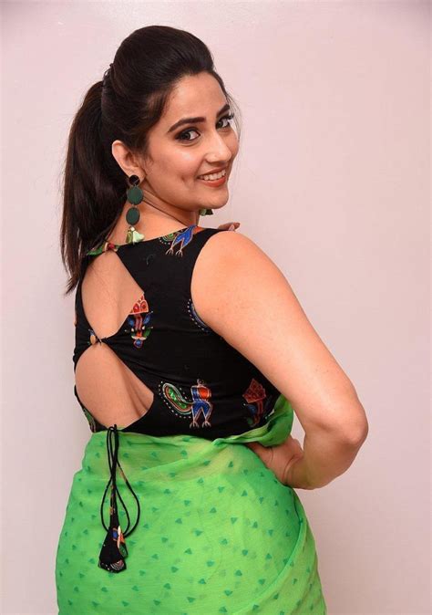 Indian Television Anchor Manjusha In Sleeveless Green Saree South Indian Actress Photos And