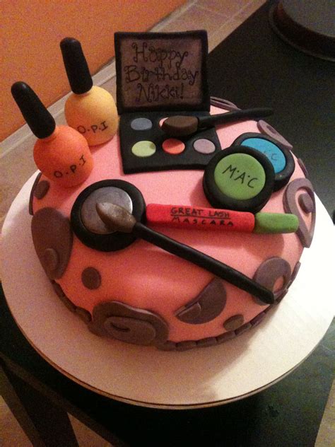 Great for a camping trip where you'll cook your catch the same night. Pin by Alexa Bottiglieri on My Cakes! | Baby first ...