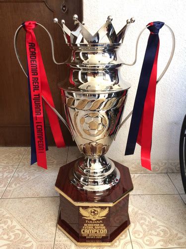 Trofeo Copa Futbol Tipo Champions 239900 En Mercado Libre