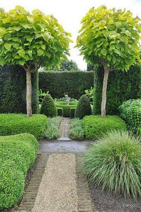 Small Trees For Landscaping Formal Garden 1095×1649 Pixels