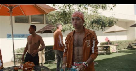 Auscaps Justice Smith Shirtless In Genera Ion Dickscovery