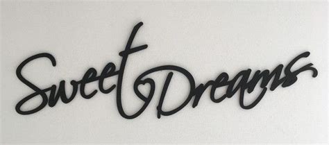 schriftzug sweet dreams wanddeko schlafzimmer woerter tattoos