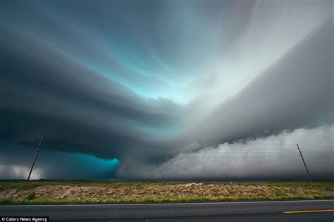 Corn Plant Worker From Tornado Alley Gives Up Day Job To Become A Professional Storm Chaser And