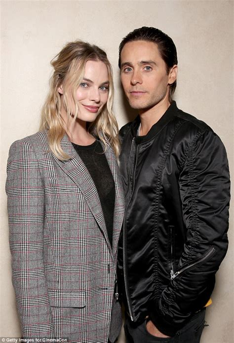Jared Leto Praises Suicide Squad Co Star Margot Robbie Daily Mail Online