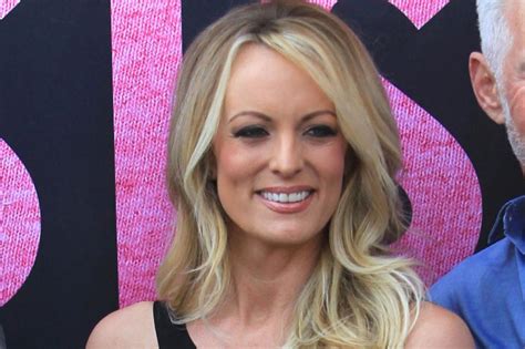 stormy daniels performs at ohio strip club a night after her arrest