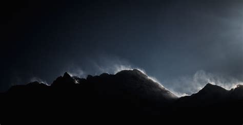Desktop Wallpaper Dark Mountains Peak Fog Hd Image Picture