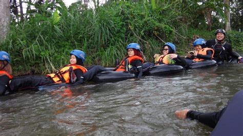 Tetapi kali ini kami masih melakukan aktiviti lasak yang membabitkan air terjun antaranya abseiling air terjun, river tubing, penerokaan gua dan mengharung jeram. Anda Penggemar Aktiviti LASAK? - Gopeng, Perak Destinasi ...