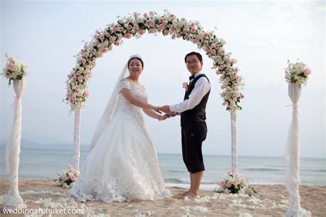 Simple And Small Romantic Beach Wedding Ideas In Phuket