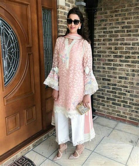 Pin By Shahnaz Bhatti On Pakistani Cloths Kurta Designs Women