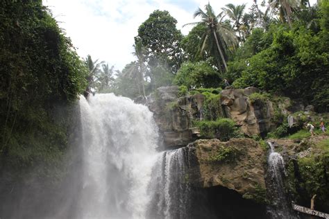 Balis Tegenungan Waterfall In Ubud Stellas Out