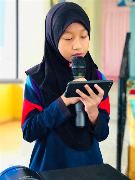 Gaji dengan pelbagai imbuhan menarik. Sekolah Rendah Binturan Tutong, Kluster 5: Warga Sekolah ...