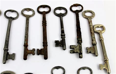 Antique Skeleton Keys Antique Keys Rustic Skeleton Keys